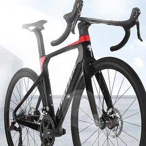 Bicicleta de Carretera Aerodinámica de Carbono Completo de 8.8 kg, Ruedas de Carbono de 60 mm, Shimano <span class=keywords><strong>R7000</strong></span> - Product Image 1