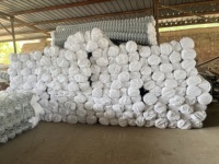 Direct van de fabriek: warmtebehandelde gegalvaniseerde laagkoolstofstalen draad voor landbouwomheiningen, kettingschakels, met concurrerende prijs en roestwerend.