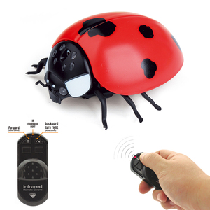 Jouets d'insectes télécommandés en plastique BEFLY à commande infrarouge 3 canaux avec 3 piles AG13, 20 minutes d'autonomie - Product Image 1