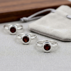 Art Palace 925 <b>Silver</b> <b>Garnet</b> <b>Ring</b> Bezel Setting Classic Gemstone Unisex Everyday Wear - Product Image 3