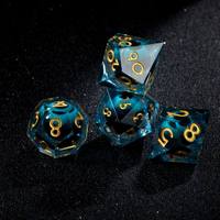 Ensemble de dés en résine liquide scintillante DND, dés polyédriques pour jeux de rôle avec numéros dorés