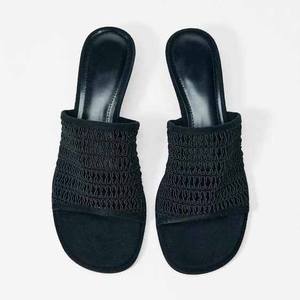 <span class=keywords><strong>Sandales</strong></span> à talons pour l'été chaussures pour femmes noir tressé Mule chaussures décontracté polyvalent pantoufles femmes respirant <span class=keywords><strong>sandales</strong></span> à talons - Product Image 4