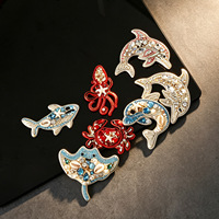 Appliques brodées en tissu de soie indienne faites à la main avec strass, motifs requin, crabe rouge, pieuvre, pour la décoration, le bricolage et la confection de vêtements