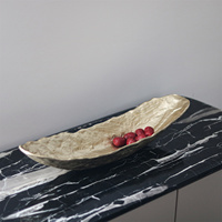 Plateaux en résine dorée faits à la main de qualité commerciale en forme de bateau pour la décoration de fruits à la maison et au bureau – Vente en gros