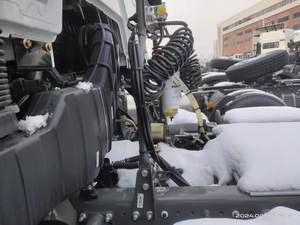 Großhandels preis Sino <span class=keywords><strong>truck</strong></span> Hohan NX 6*4 Sattelzug maschine mit Dieselmotor - Product Image 6