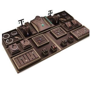 ชุดเครื่องประดับหนัง PU สำหรับร้านค้าหรูหราชุดเครื่องประดับหน้าต่างร้านเครื่องประดับตามสั่ง - Product Image 1