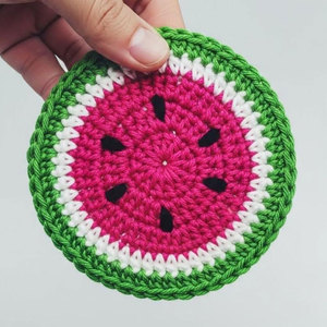 Handmade Crochet Watermelon Coaster <b>Round</b> Fabric <b>Mats</b> For Cups Mugs Home Decor Fruit Design Style Crochet Coaster - Product Image 1