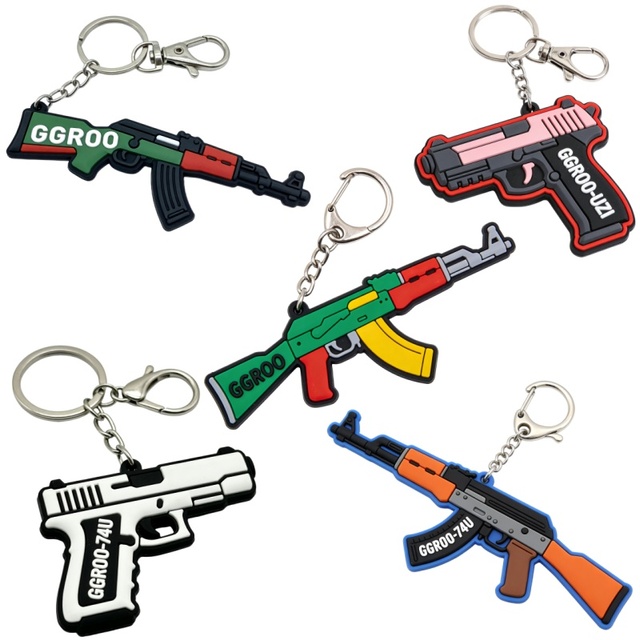 PVC Mini Toy Gun Keychain Realistic Game Prop Gun Models Keyring Pocket Size Gamer Collection Accessories