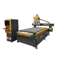 Routeur CNC 3 axes ATC avec 4 broches, table à vide et fente en T pour la découpe de portes en bois, armoires, acrylique et panneaux MDF