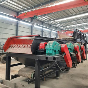 High Performance 750th Ore Crusher Feeder Vibrating Screen with <b>Motor</b> Engine Bearing Crush Roller for Effective Screening - Product Image 6