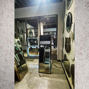 Vente chaude Minimaliste PS Cadre <span class=keywords><strong>Dressing</strong></span> <span class=keywords><strong>Miroir</strong></span> À <span class=keywords><strong>Angle</strong></span> Droit À La Main Au Sol Debout pour Chambre Décoration Murale dans Hôtel ou Maison - Product Image 4