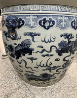 Chinois Bleu Blanc Dragon Fleur Porcelaine Pot Vase Floral Bleu Blanc Porcelaine Fishbowl Planteur