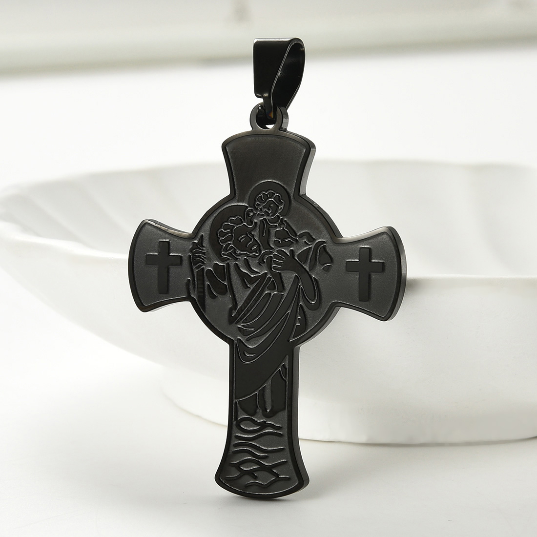 Pendentif noir