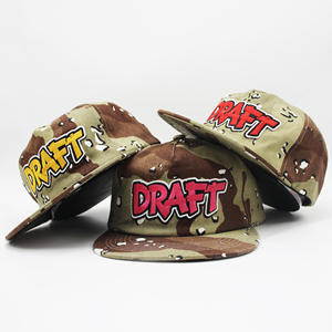 Cappello da campeggio vintage best-seller in twill a tesa piatta con motivo a lettere, in tessuto comune, logo personalizzato, a 5 pannelli, senza struttura, modello Dad Hat - Product Image 2