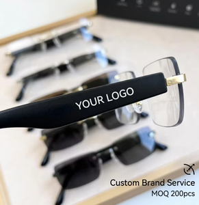 Lunettes de soleil sans fil personnalisées M02 Ultra avec caméra intégrée, enregistrement vidéo, <span class=keywords><strong>chat</strong></span> multilingue et étui de chargement - Product Image 2