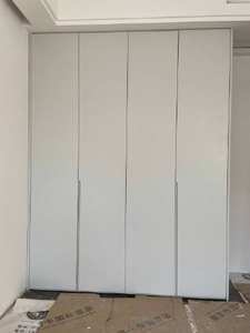 Armoire minimaliste sur mesure, durable et élégante, pour un rangement efficace de la garde-robe - Product Image 5