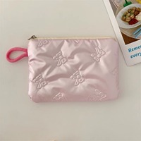 Pochette cosmétique matelassée en forme de cœur, petite bourse portable pour femmes, pochette de rangement pour écouteurs et câbles de données, fermeture à glissière