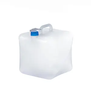 Şeffaf küp 10L LDPE katlanır su şişesi kullanımlık açık kamp su torbası ile uygun tıkaç