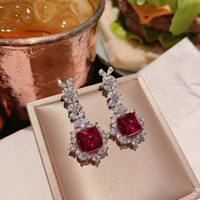 Parures de bijoux de mariage tendance pour mariées, ensemble boucles d'oreilles, bague et collier couleur argent pour femmes, parures de bijoux africains