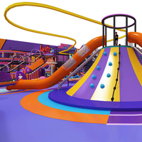 Höhenparcours-Themen-Indoor-Softplay-Spielplatz mit Bällebad für Kinder, kommerzieller Holzspielbereich, echtes Beispielexemplar 50-100