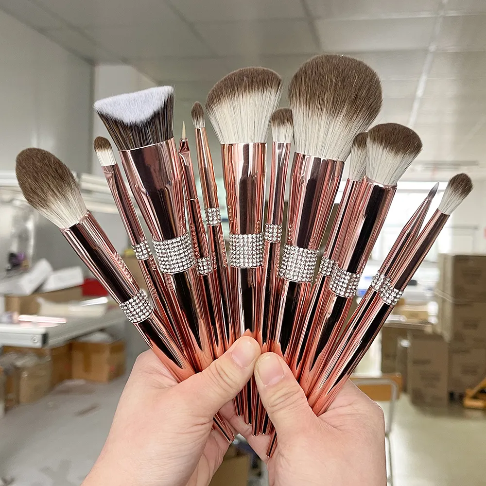 E4013 luxury bling 12 pcs rose gold private label glitter synthetic makeup brushes set holder with cleaner diamond brush set