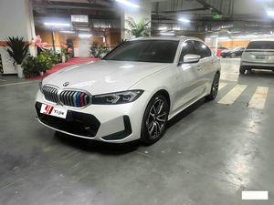 <span class=keywords><strong>BMW</strong></span> Série 3 Berline de Luxe 2022, Boîte Automatique, Conduite à Gauche, Intérieur Sombre, Idéale pour les Voyages Familiaux et Professionnels - Product Image 1