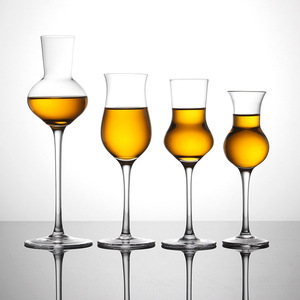 Verre à shot de vin en cristal soufflé à <span class=keywords><strong>la</strong></span> main, de luxe, professionnel, pour dégustation et détection de parfums, en forme de <span class=keywords><strong>poire</strong></span> tulipe, gravé avec logo, vente en gros - Product Image 4