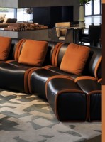 Canapé modulaire en forme de U de style mid-century vintage en cuir noir à bords orange, conçu par un designer nordique