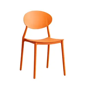 Cadeiras de plástico para restaurantes mais vendidas Cadeira de café ao ar livre Cadeira de jantar PP por atacado