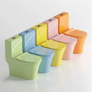 WC monobloc allongé de luxe en céramique, avec chasse d'eau double à siphon en porcelaine moderne, finition or et blanc, pour salle de bain et villa - Product Image 3