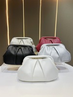 Sac plissé métallique effet nuage pour femme, pochette en cuir PU argenté avec chaîne dorée, sac à bandoulière pliable pour soirée