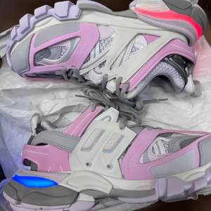 Chaussures de course unisexes lumineuses de haute qualité 3.0, chaussures de sport légères à plateforme LED pour l'extérieur et la nuit - Product Image 5