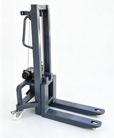 Chariot élévateur semi-électrique compact et portable, batterie au plomb-acide rechargeable 12V, mini chariot à conducteur marchant, capacité de charge 300 kg, levée 1,6 m