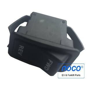 Interrupteur de marche avant/arrière 74312-G01 pour produits de golf - Product Image 4