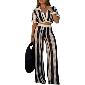 Conjunto de Playa Personalizado 2026: Top Corto Calado y Pantalones a Rayas de Ganchillo, Traje de Baño de 2 Piezas con Cintura Elástica Suelta - Product Image 4