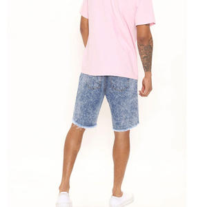 กางเกงขาสั้นออกกำลังกายฤดูร้อนคุณภาพสูงสำหรับผู้ชาย ผ้าฝ้าย 100% ระบายอากาศได้ดี สไตล์ดิสเทรส รับทำโลโก้ตามสั่ง - Product Image 2