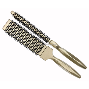 <span class=keywords><strong>Spazzola</strong></span> Professionale Quadrata in Nylon Color Oro per Acconciature e Arricciatura dei <span class=keywords><strong>Capelli</strong></span> - Product Image 4