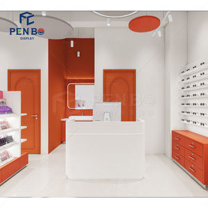 Arredamento Moderno in Legno Massello per Negozi di Ottica, Vetrine e Espositori a Parete per Design di Negozi e Centri Commerciali - Product Image 5