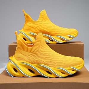 Chaussures de marche décontractées pour hommes, légères, tendance, respirantes, antidérapantes, à lacets, avec empeigne en mesh et semelle en caoutchouc, pour toutes les saisons - Product Image 5