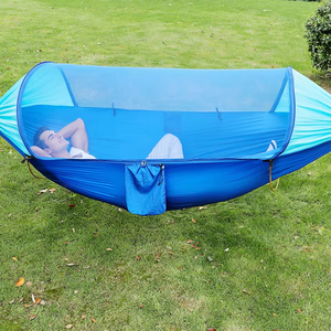 Amaca portatile a doppia maglia con Design moderno letto oscillante esterno con zanzariera per uso mobiliare - Product Image 4