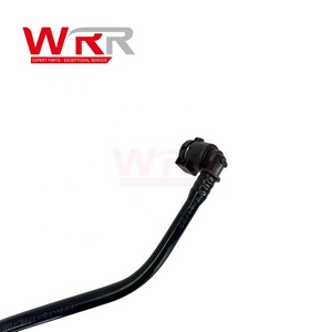 2055018701 A2055018701 Tuyau de radiateur de liquide de refroidissement pour Benz W205 W213 C300 E300 – Tuyau en caoutchouc durable et de qualité supérieure pour le refroidissement inférieur du moteur - Product Image 6