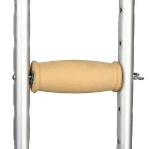 Muletas Axilares KS de Aleación de Aluminio, Altura Ajustable, Antideslizantes, para Rehabilitación y Uso Doméstico - Product Image 3