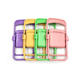 Support universel pour télé<span class=keywords><strong>phone</strong></span> portable Support multicolore Design de chaise Support de bureau Support de télé<span class=keywords><strong>phone</strong></span> réglable pour tous les téléphones - Product Image 3