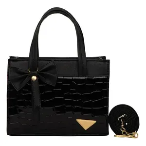 Borsa a Tracolla Fana Preciosa Lara con Manico Singolo, Stile Vintage, Motivo Alligatore, Nera, per Uso Professionale - Product Image 3