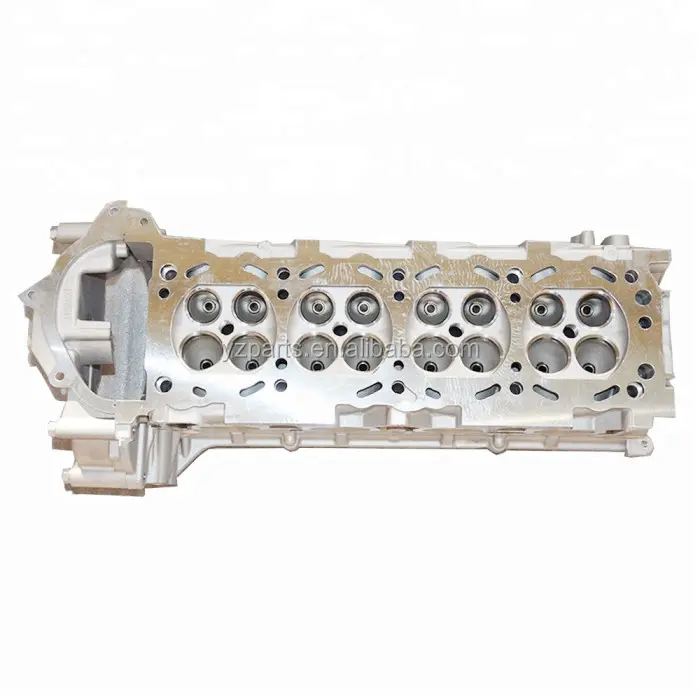 Auto Engine KA24 11010-VJ260 Cylinder Head for Nissan