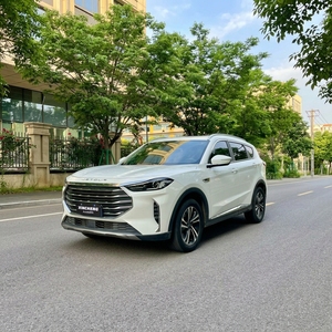 Spacieux <span class=keywords><strong>SUV</strong></span> Jetour X70 Plus 1.5T 5 places <span class=keywords><strong>2020</strong></span> avec transmission 6DCT, conduite à gauche, pour le marché africain - Product Image 1