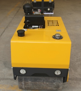 ความต้องการเครื่องจักรขายดีรุ่น Walmech Wd005 Wd008 มินิโรลเลอร์แบบมือถือ ดรัมคู่ สั่นสะเทือน ไฮดรอลิกเต็มรูปแบบ พร้อมเครื่องยนต์ - Product Image 4