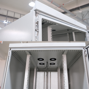 Interruptor de Sistema Solar LED para Elevador, con Control Eléctrico PLC, Motor y Sensor de Humedad y Temperatura, en Acero Inoxidable con Recubrimiento en Polvo IP54 - Product Image 4