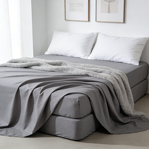 %100 Mikrofiber Yüksek Kalite 4 Parça Basit Düz Yastık Kılıfı Çarşaf Seti Ev Otel Kullanımı İçin - Product Image 1