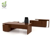 Bureau de direction en L moderne et durable en acajou avec armoire latérale de rangement, passe-câbles et design écologique résistant à l'eau